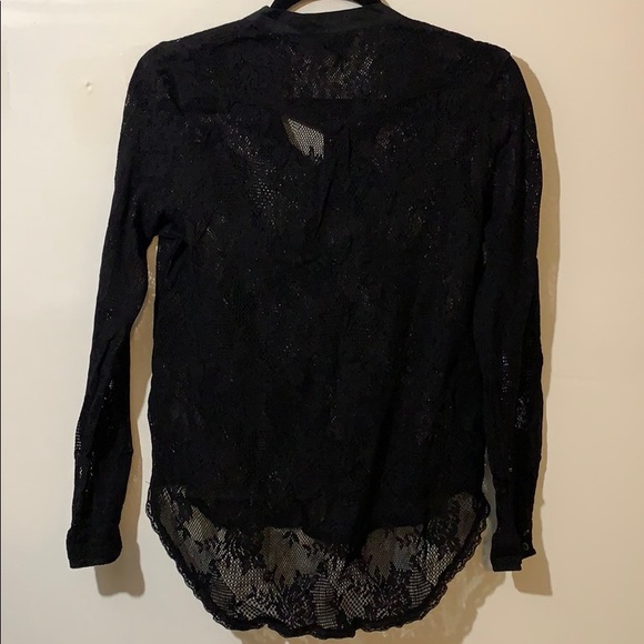 Guess lace tops - Picture 3 of 4